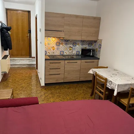 Nuova Casa Vacanze Alpine Serenity Aosta Exterior foto